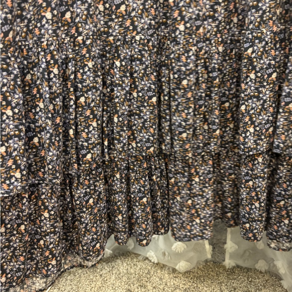Floral Long Sleeve Dress - Picture 7 of 10